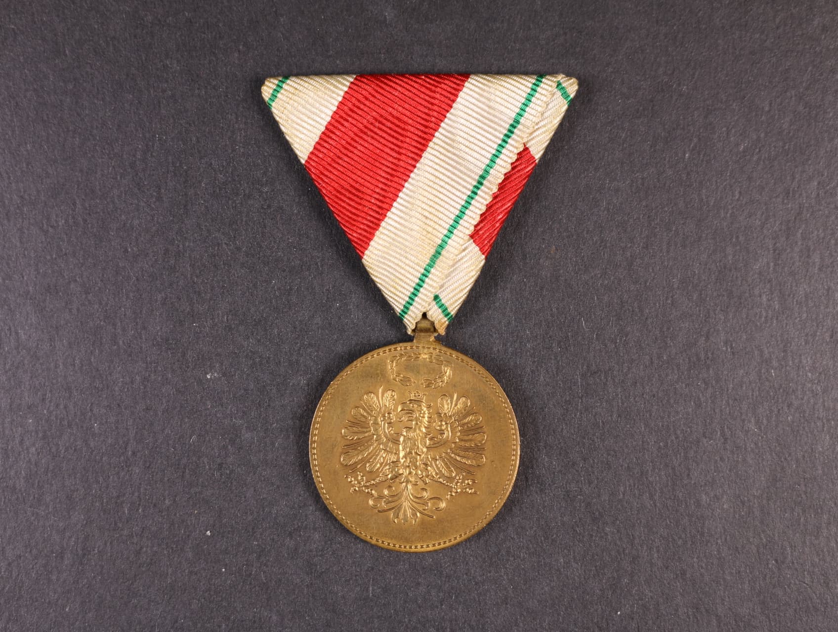 Tyrolská pamětní medaile na I. sv. válku z r. 1928, původní stuha