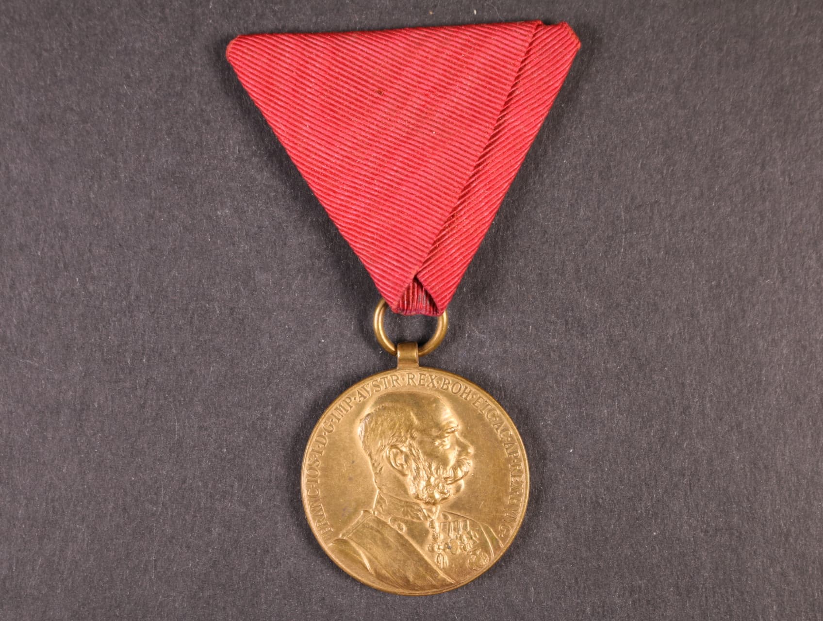 Vojenská jubilejní pam. medaile z r.1898, původní stuha