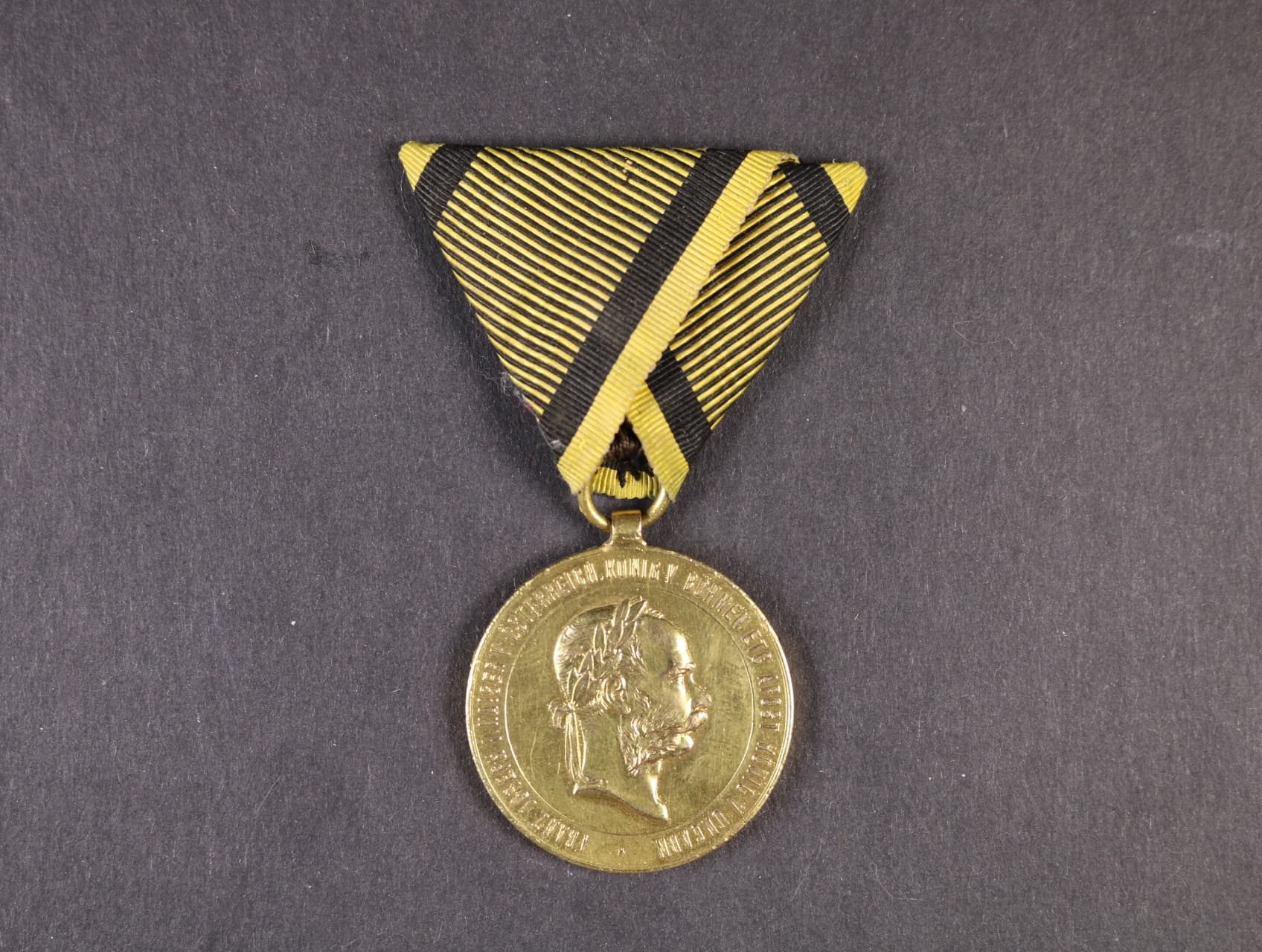 Válečná medaile 1873, původní stuha