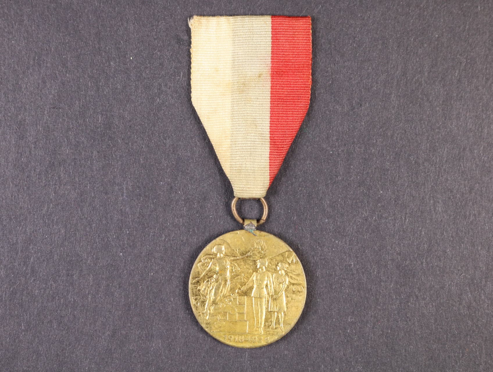Medaile Na paměť 10 let trvání ČSL republiky, původní stuha