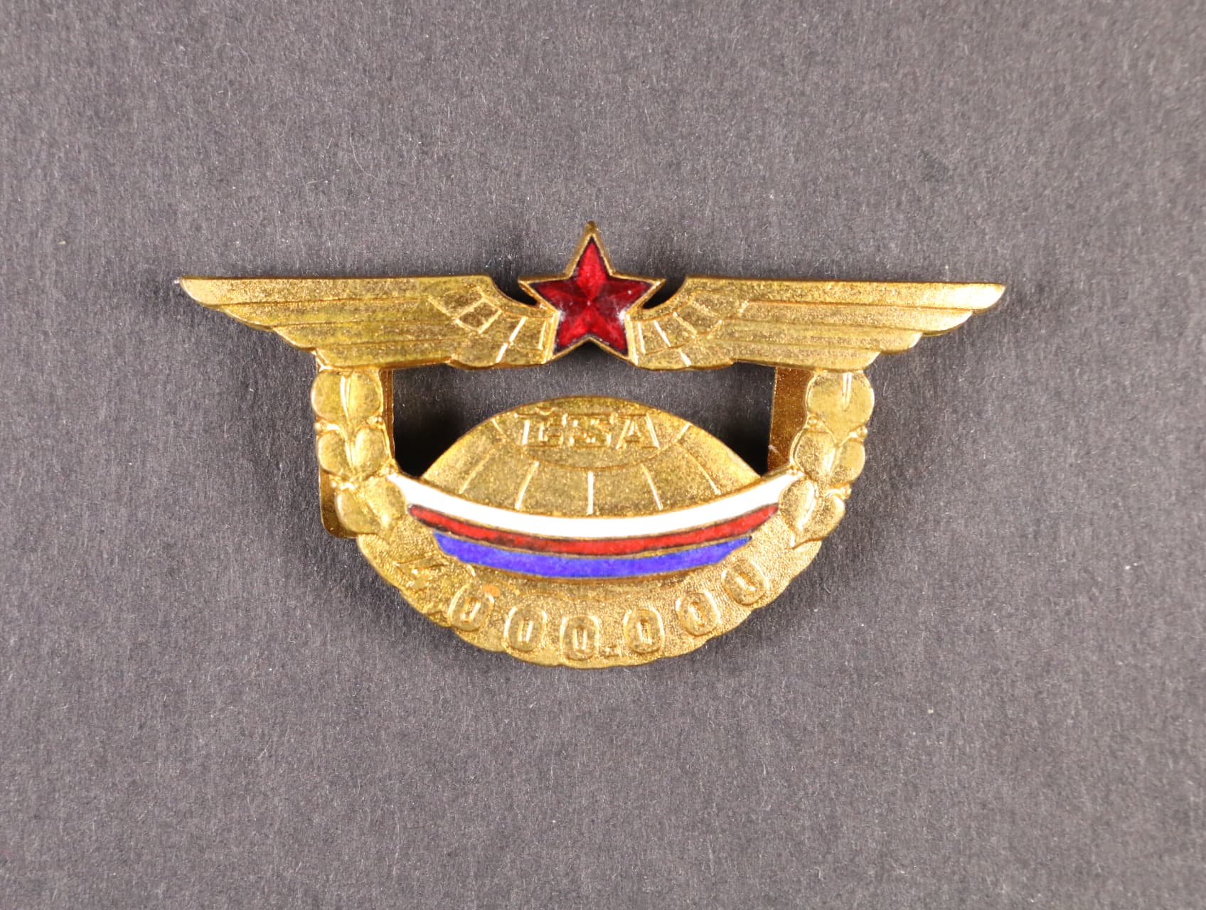 ČSA, čestný letecký odznak za odlétaných 4 000 000 km, bronz, smalty, neznačeno