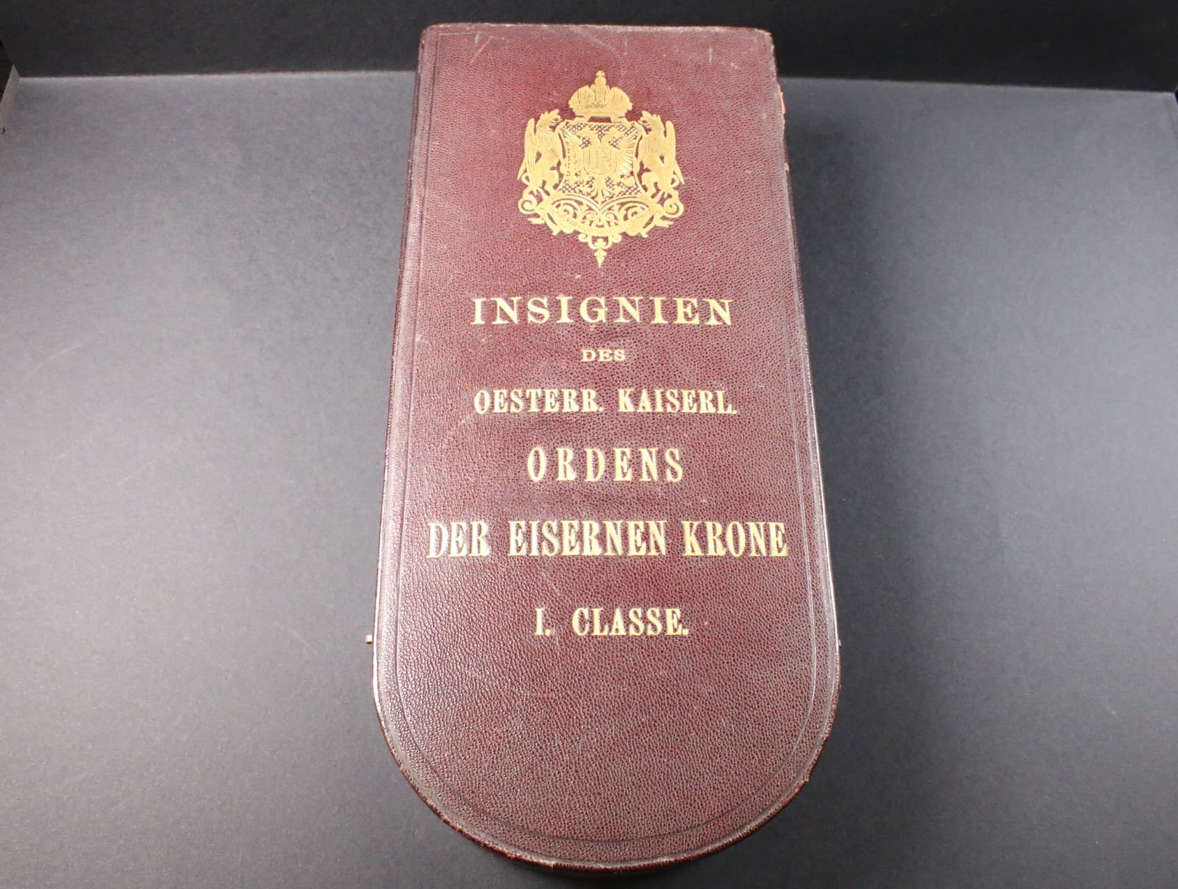 Etue na Řád železné koruny 1. třídy, značená firmou ROTHE WIEN