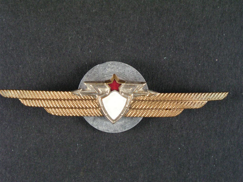 Odznak třídního specialisty letectva 1954-68. Palubní radista beztřídní č.033