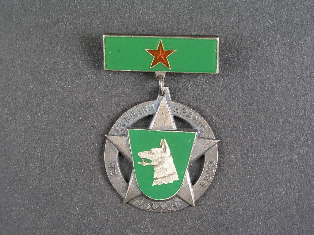 Čestný odznak Za ochranu hranic ČSSR 2.stupeň, na jehlu
