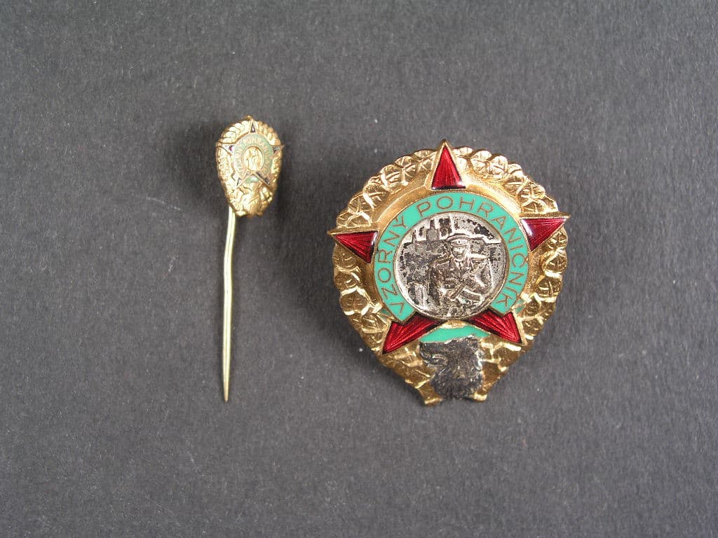 Odznak Vzorný pohraničník + miniatura