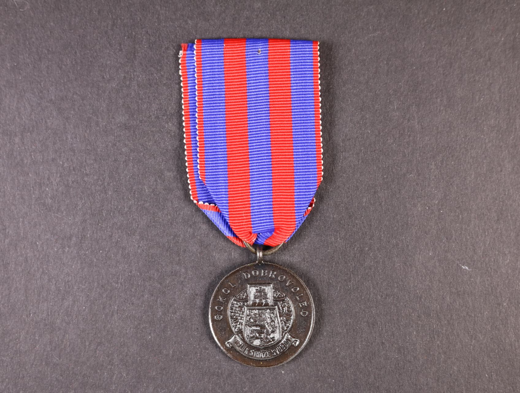 Medaile II. pluku Stráže Svobody, nepůvodní stuha