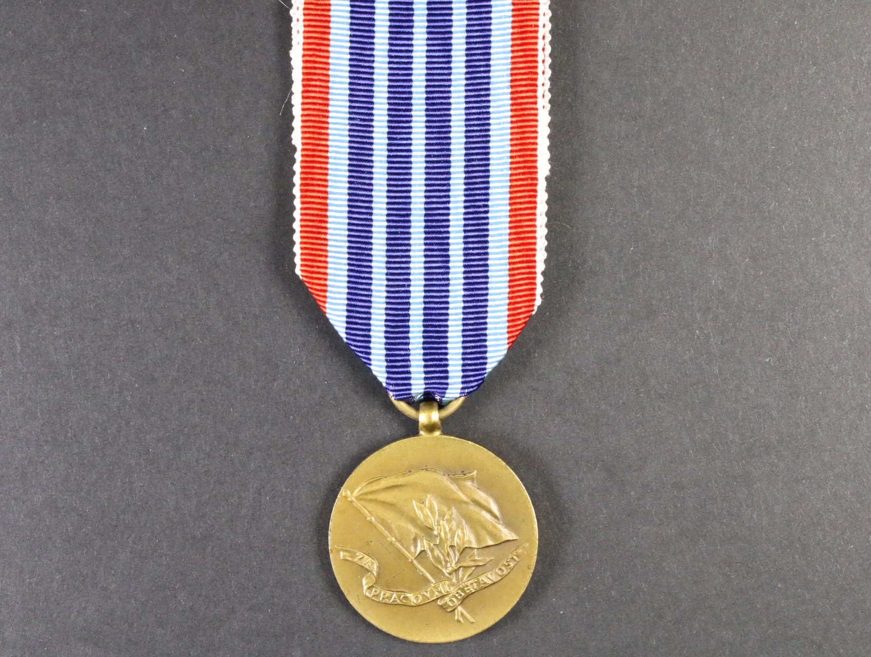 Medaile Za pracovní obětavost ČSSR
