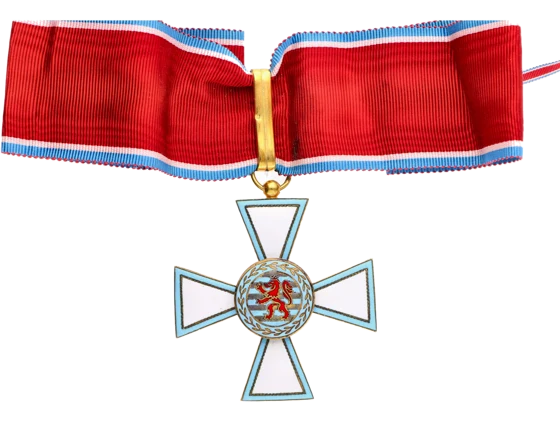 Řád za zásluhy velkovévodství Lucemburska, komtur, na závěsu výrobní nebo puncovní značka