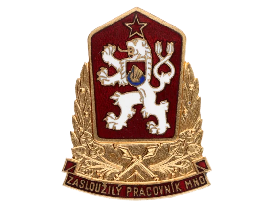 Odznak Zasloužilý pracovník MNO č.287, pozlacený bronz, smalty, 47x36 mm, upínání na vodorovnou jehlu