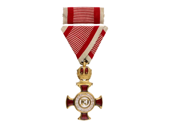 Zlatý Záslužný kříž s korunou, zlacený bronz, zn. výrobce Wilh. Kunz Wien, původní vojenská stuha, originální etue