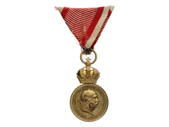 Vojenská záslužná medaile Signum Laudis F.J.I., zlacený bronz, původní voj. stuha